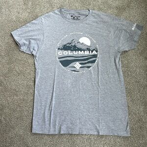 Men’s Columbia T-shirt